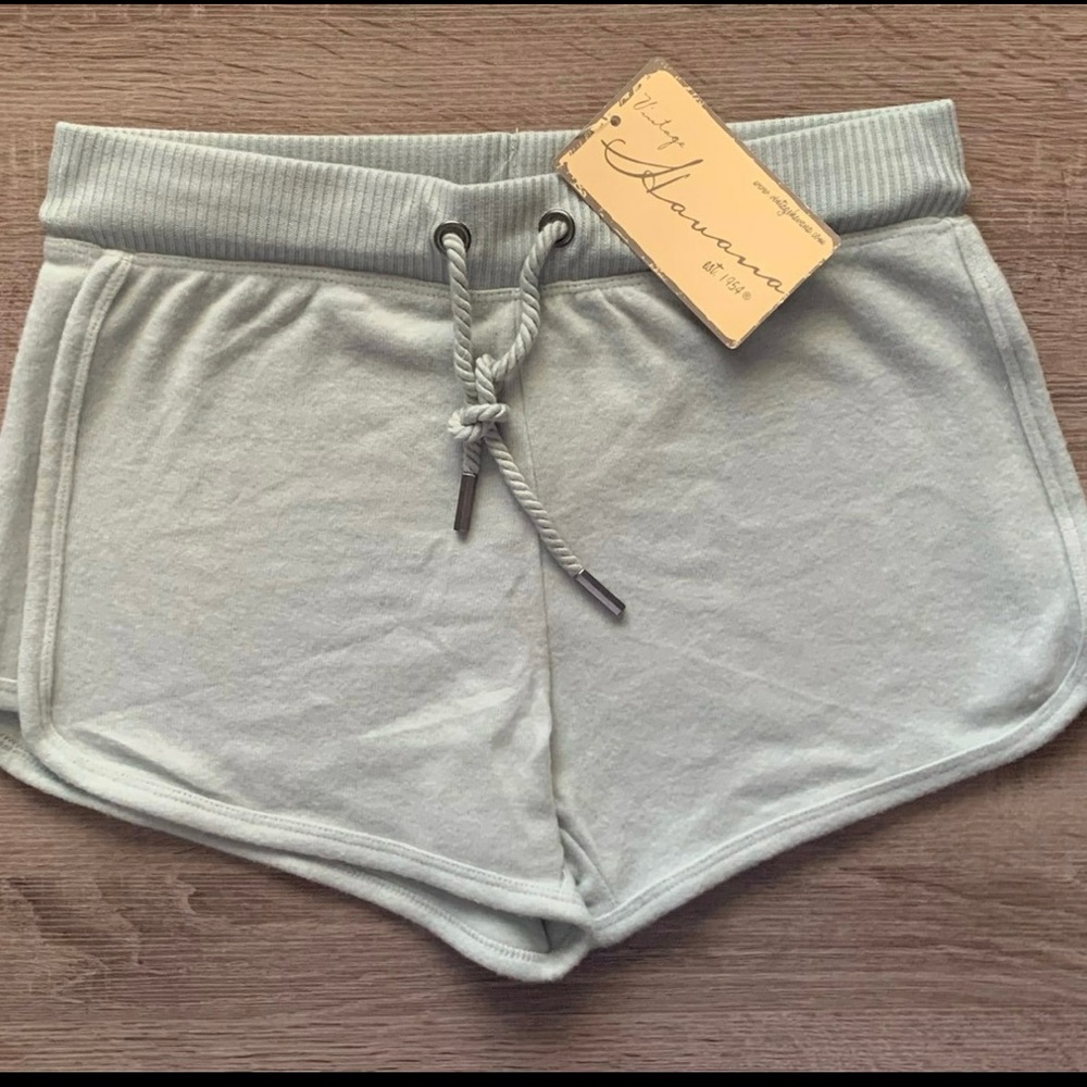 Vintage Havana Hacci Short